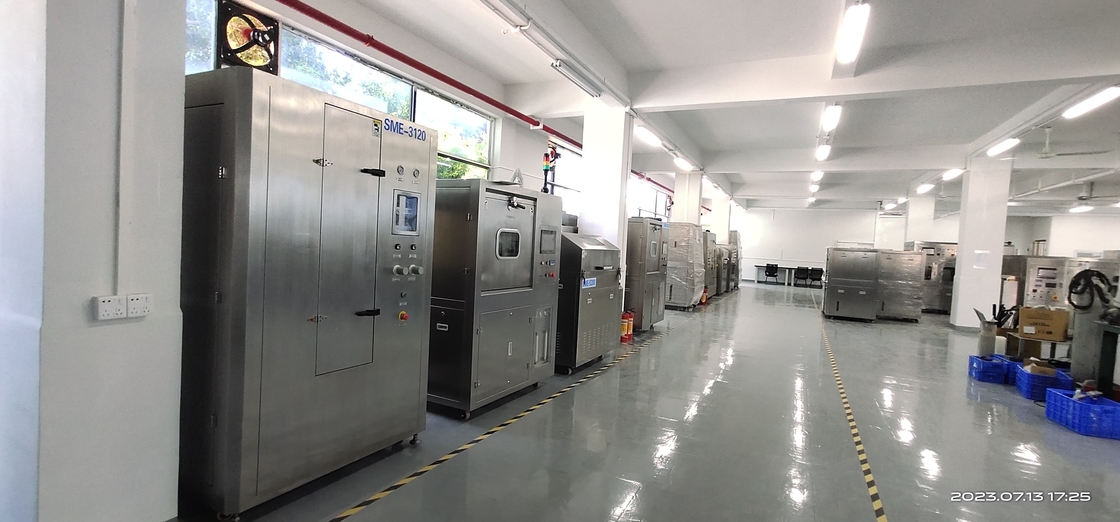 1000L/dakikada Şablon Temizleme Makinesi 360° Çift Yan püskürtme çubuğu ile Döner Izobarik püskürtme temizleme kurutma süresi 3~5 dakikadır