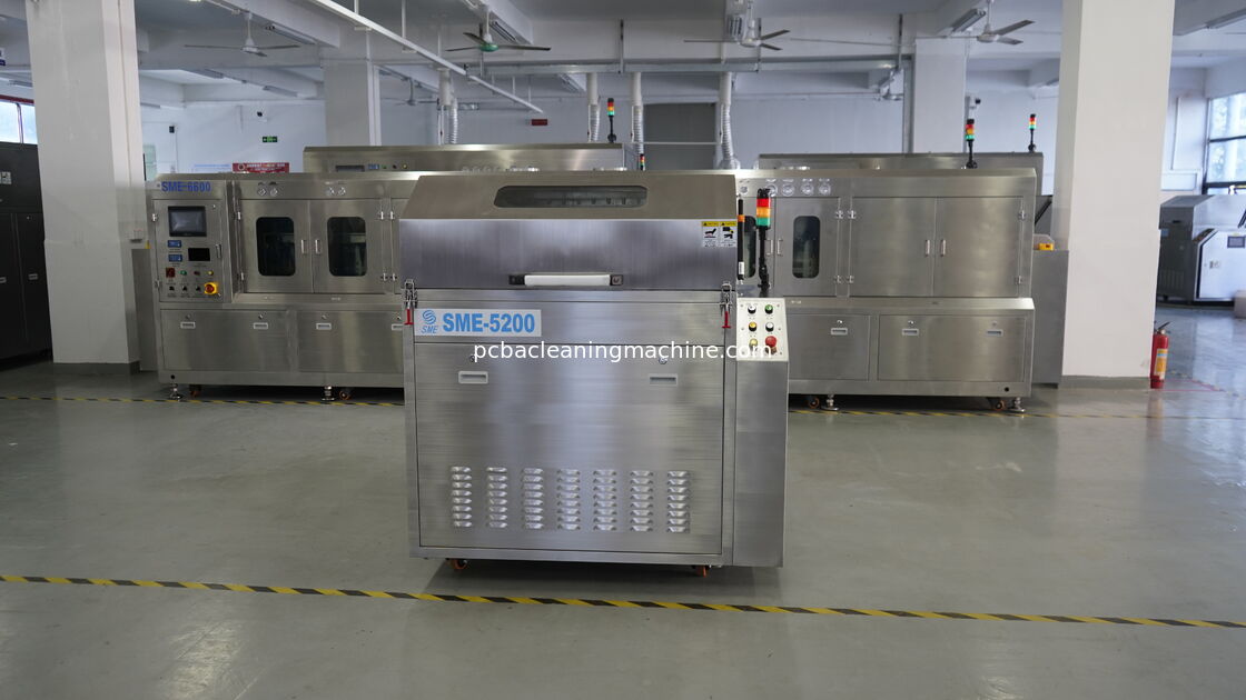 Kimyasal Temizlik Ajansı Kullanılarak PBCA üzerindeki lekeyi kaldırın PCB Temizleme Makinesi SME -5600T PCBsize 330x250mm Max Temizlik Çözümü Olarak