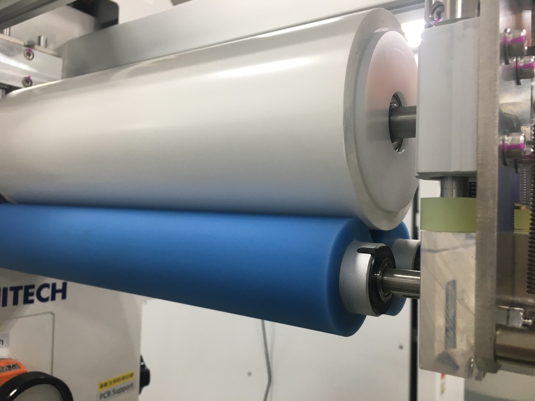 Beyaz Renkli 300mm PCB Temiz Antistatik Yapıştırıcı Kağıt Rulo PCB İçsel Yüzey Temizleme Makinesi Kağıt Rulo